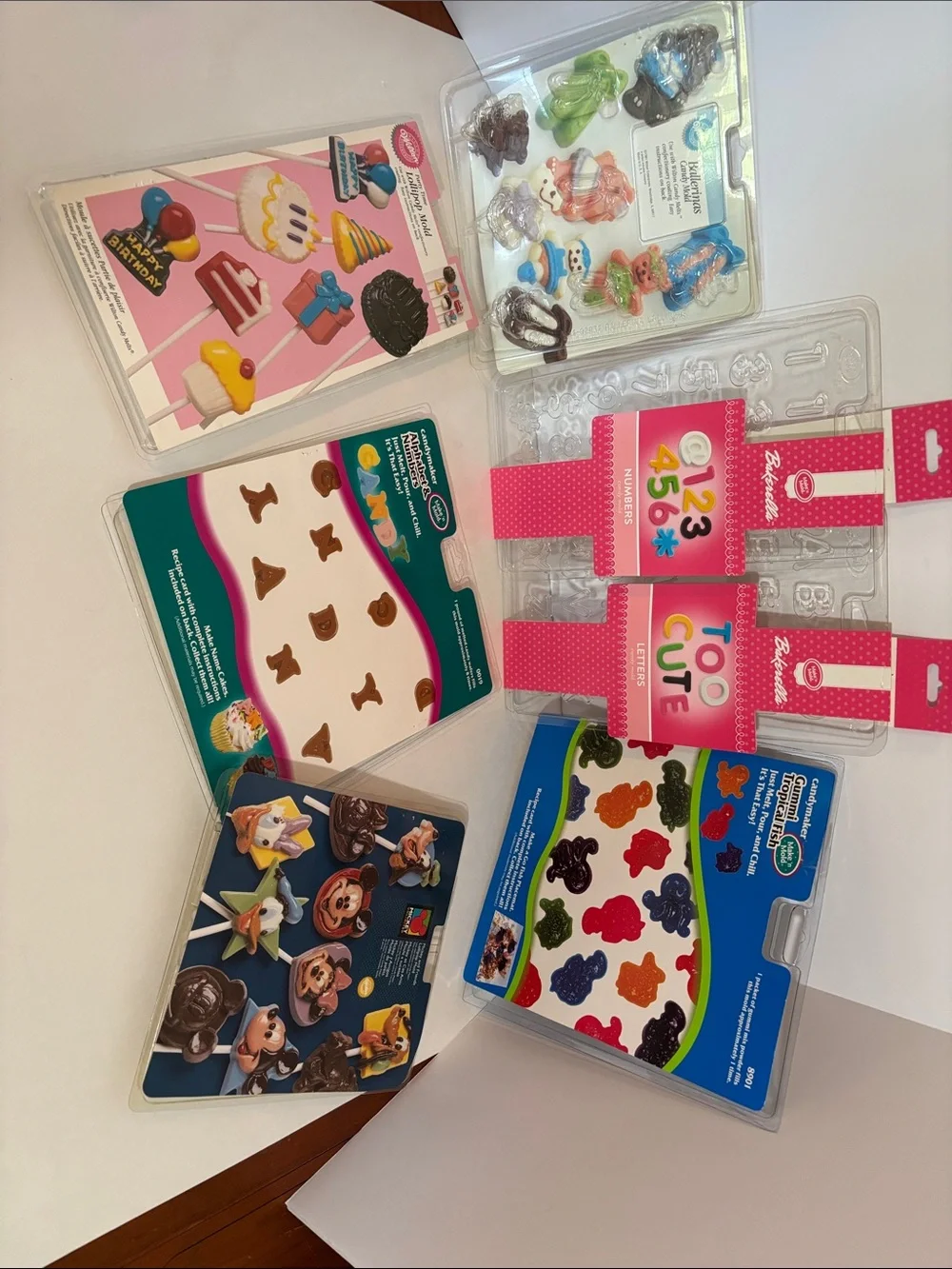 Wilton Assorted Plastic Molds - Kid Themed